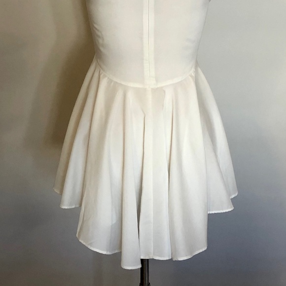 Very J Sleeveless White Hi-Low Top - Picture 7 of 10